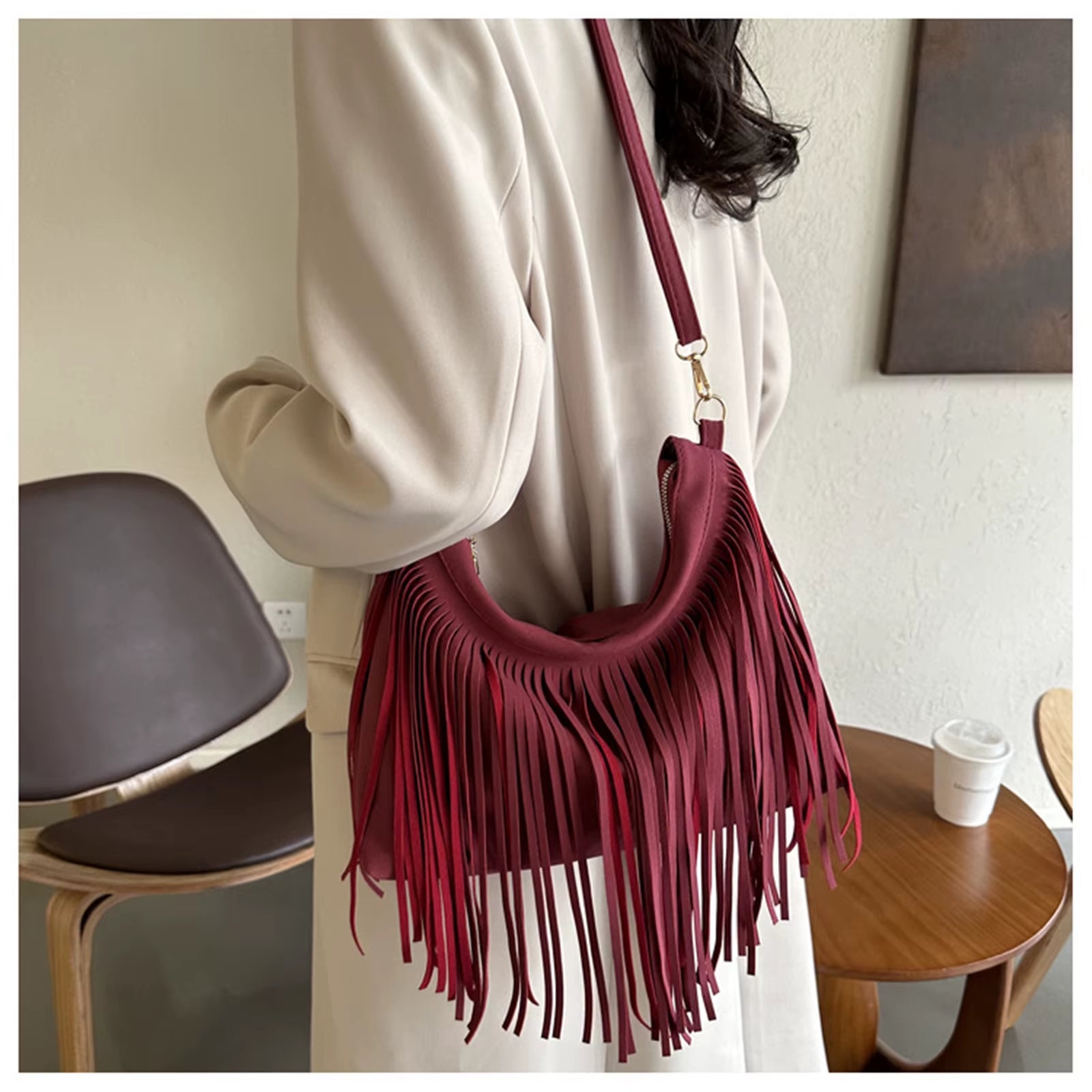 New Vintage Tassels Crossbody Bags for Women Large Capacity Casual Shoulder Bag Travel Ladies Handbags Simple Casual Hobo Bag